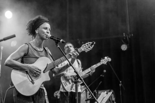 Kulturfestival 2017 simone santos acoustic trio 4121